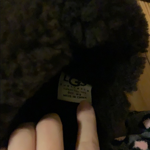 UGG boots - Picture 8 of 9